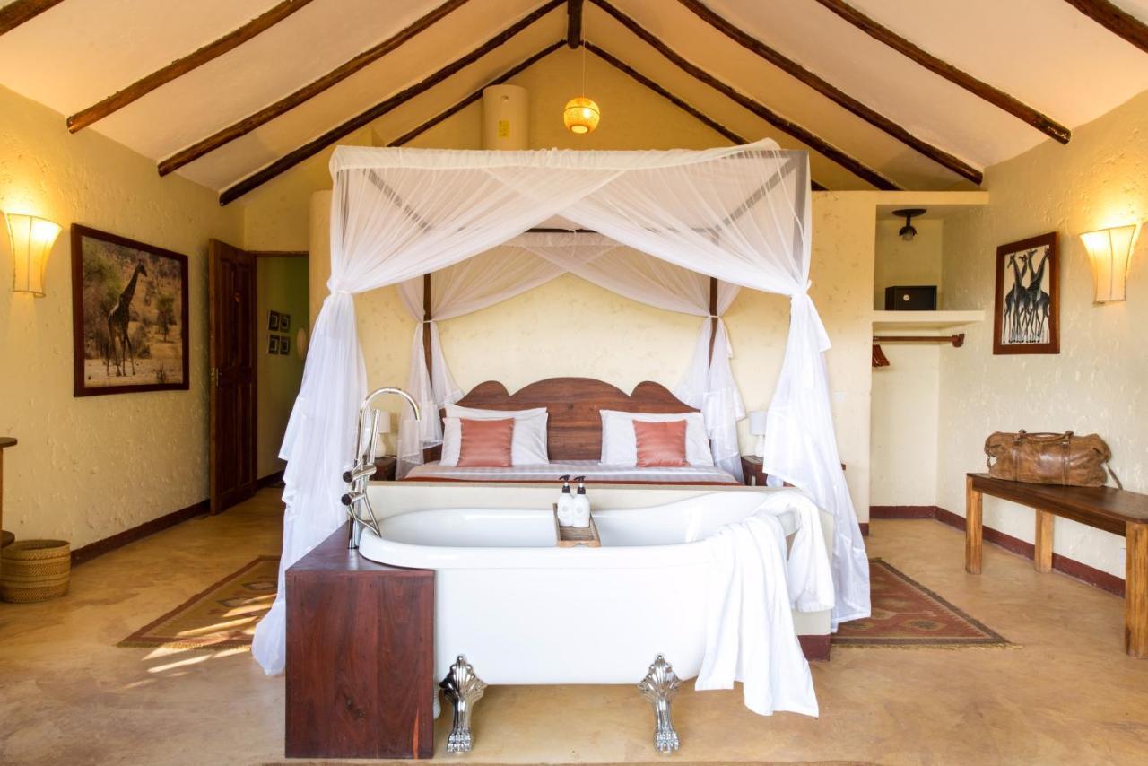 Kili Villa Kilimanjaro Luxury Retreat Аруша Екстериор снимка
